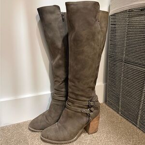 Taupe Knee High Heeled Boots - size 8.5